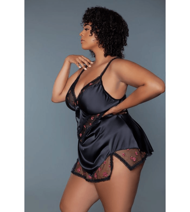Nuisette noire brodée