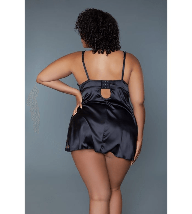 Nuisette noire brodée